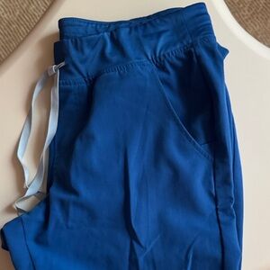 FIGS medium petite zamora jogger royal blue
